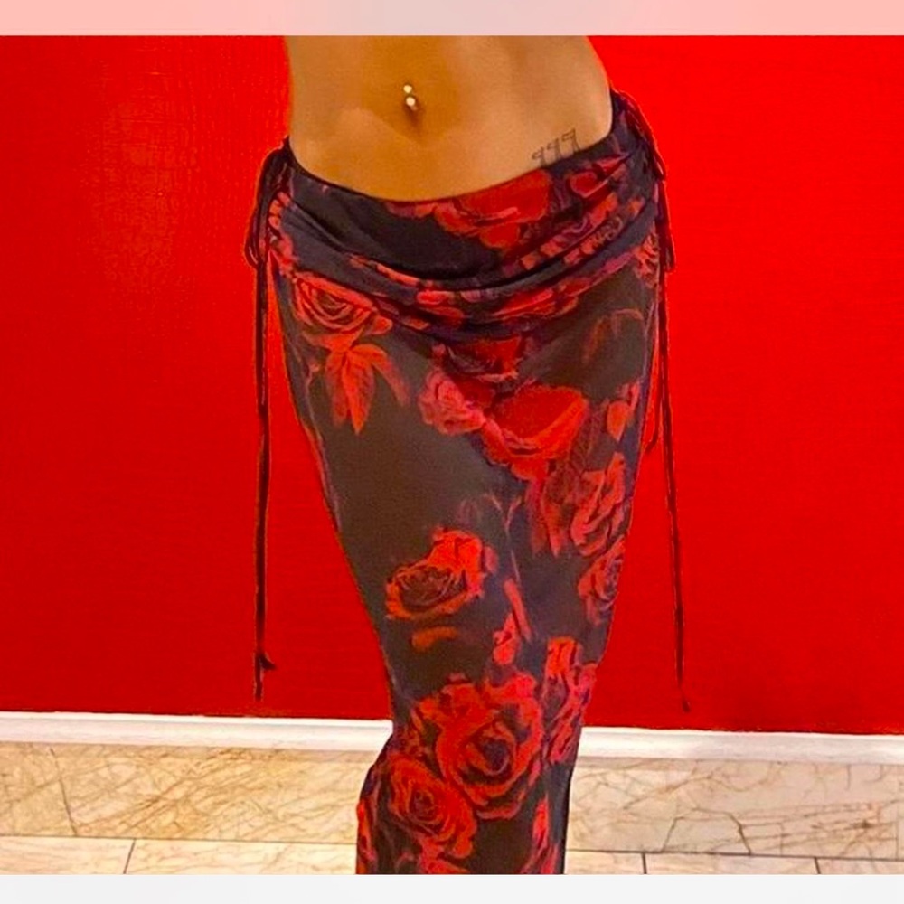 Jaded London rose maxi skirt size S